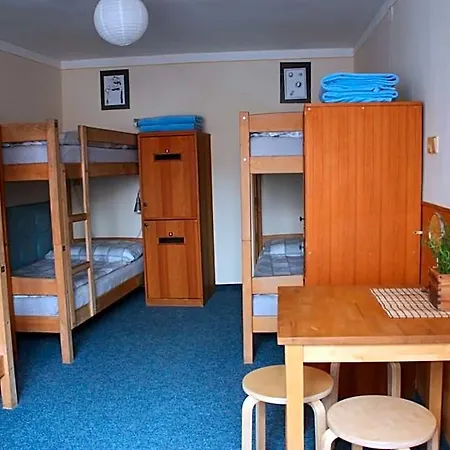 Postel Hostel *